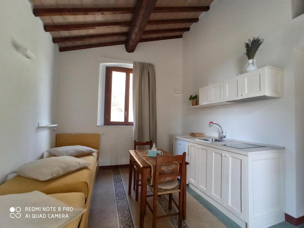 Villa Di Campagna Santa Giulia 卡波尼费拉 外观 照片
