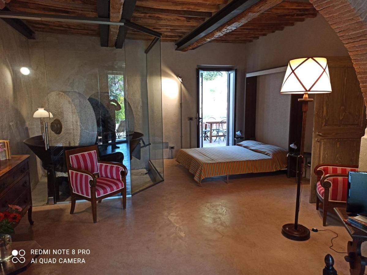 Villa Di Campagna Santa Giulia 卡波尼费拉 外观 照片