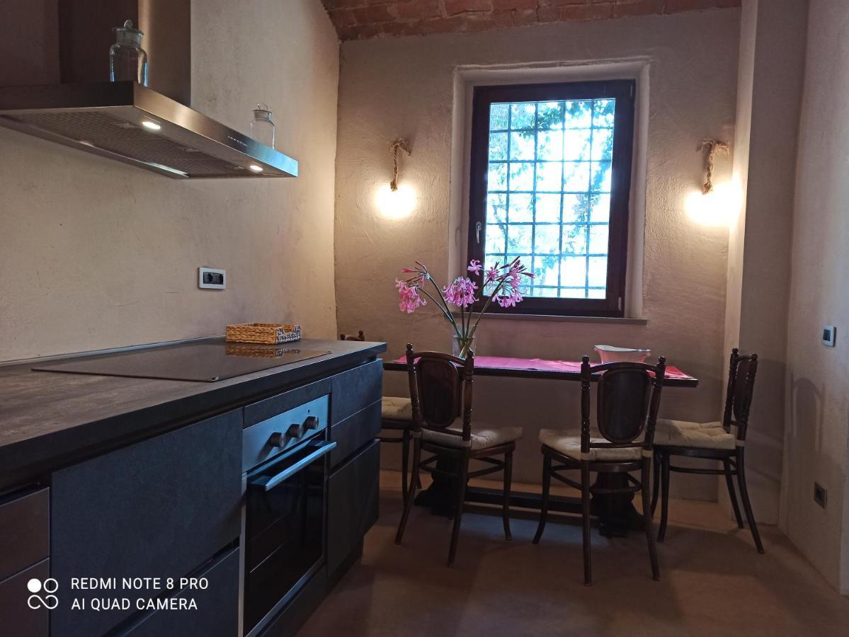 Villa Di Campagna Santa Giulia 卡波尼费拉 外观 照片